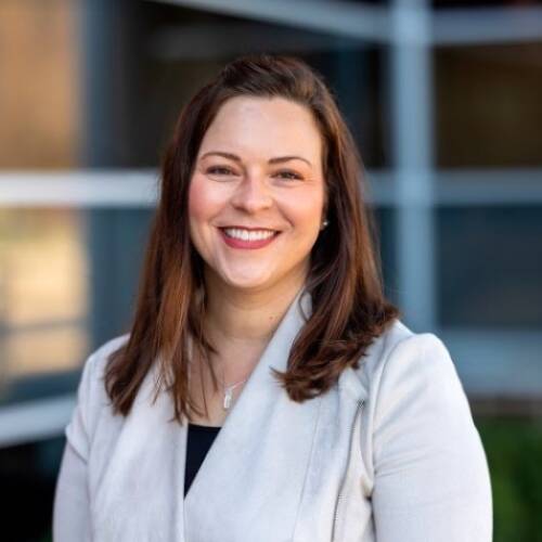 Laurie Beth Nederveld '09